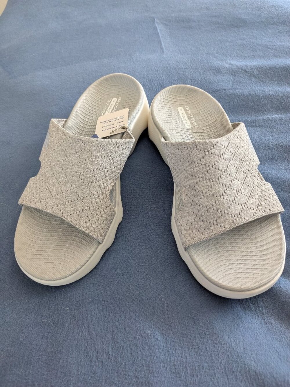 Skechers Womens On-the-go Massage Fit Revive - Roxie - light Gray - Size 9 NWT